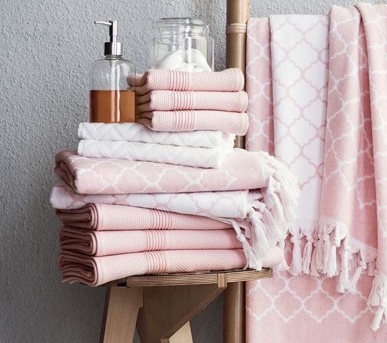 ابتكارات و افكار للمناشف و الفوط في الحمامات